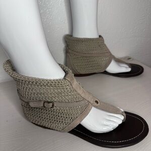 BP Sandals sz 8.5 gray